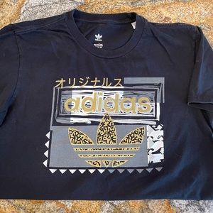 Adidas T-Shirt